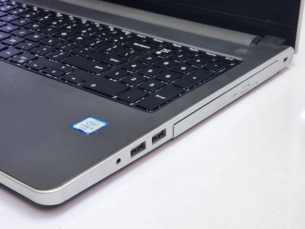 لپ تاپ 15.6 اینچی استوک Dell Inspiron 5559 i5-6200u 8GB 256SSD-digi-laptop.com لپ تاپ 15.6 اینچی استوک Dell Inspiron 5559 i5-6200u 8GB 256SSD-digi-laptop.com